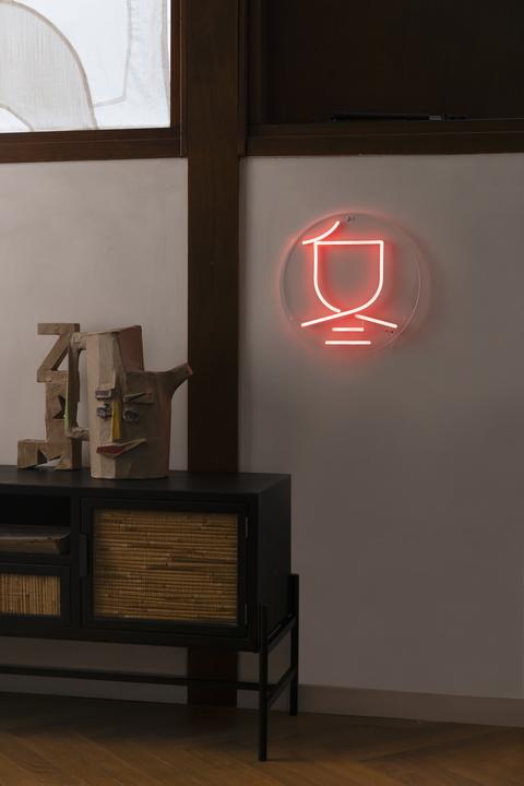 Actual product image Dutchbone Sya Winter Neon Wall Light