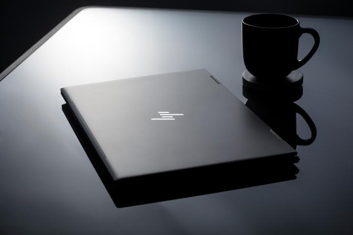 Produktbild HP Envy x360 13-ag0005ng – 512GB – 4JS64EA (13.30", 512 GB, 16 GB, DE, AMD Ryzen 5 2500U)