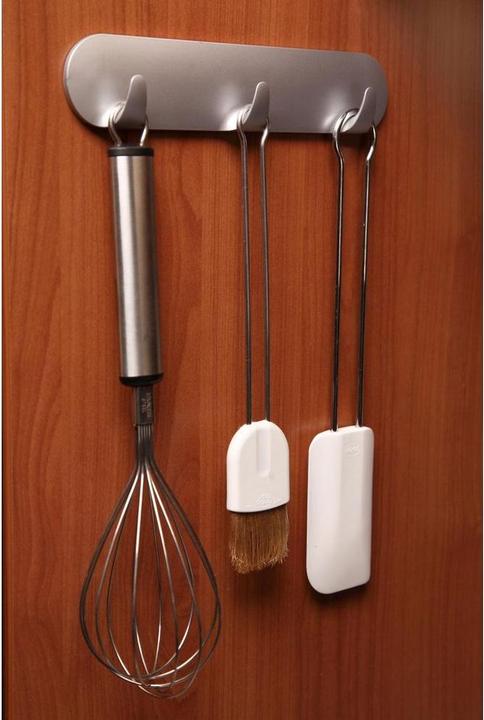 Actual product image tesa Powerstrips hook bar