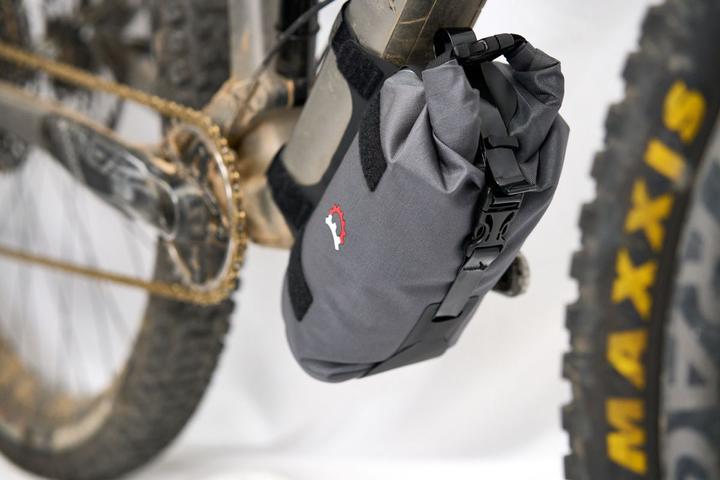 Immagine prodotto Revelate Designs Welded Joey Unterrohrtasche, 2L, black (Borsa portapacchi)