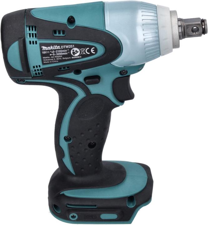 Actual product image Makita DTW 251 RF1 Battery impact wrench 18 V 230 Nm 1/2" + 1x battery 3.0 Ah + charger
