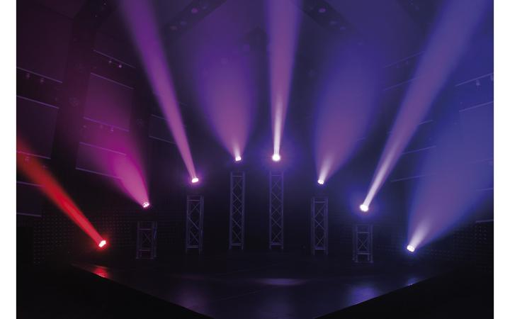 Immagine prodotto Showtec Squalo Zoom Wash One (15 W, LED)