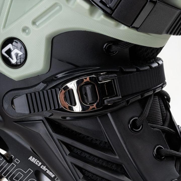 Actual product image CoolSlide Hulst Freestyle black rollers R 37 (37)