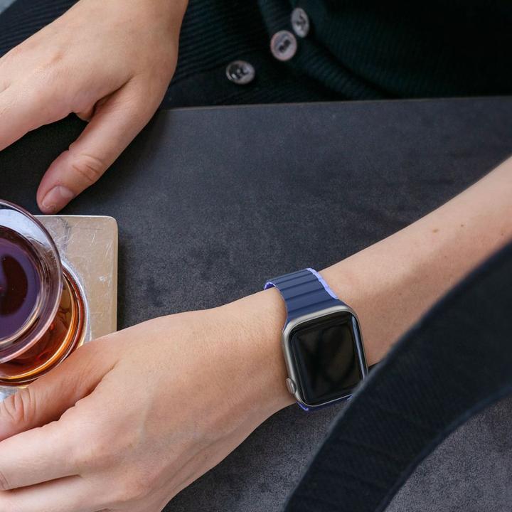 Produktbild Dux Ducis Magnetic Strap for Apple Watch SE, 8, 7, 6, 5, 4, 3, 2, 1 (41, 40, 38 mm) Strap (LD Versio (38 mm, 40 mm, 41 mm, Magnet, Metall, Silicone, Silikon)