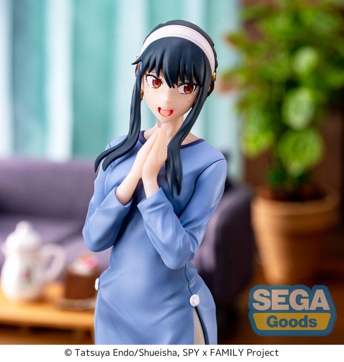 Actual product image Sega Goods Spy x Family Luminasta PVC Statue Yor Forger Season 1 Cours 2 ED Coordination Ver. 15 cm