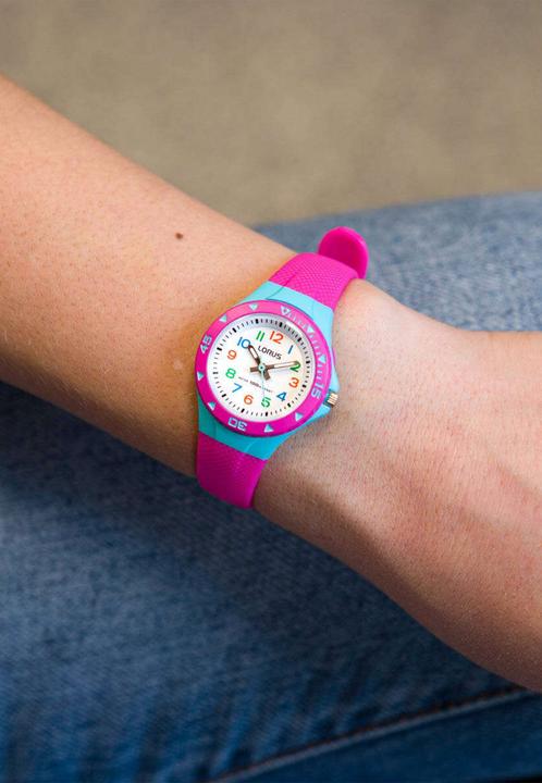 Actual product image Lorus Kids (Analogue wristwatch, 30 mm)