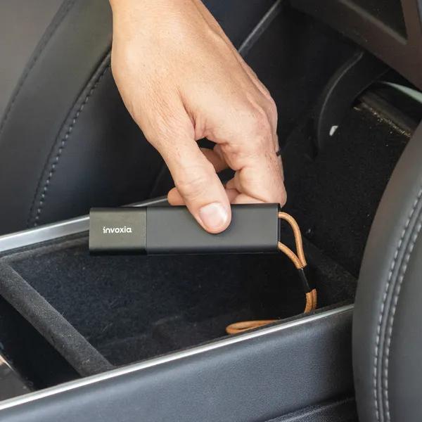 Produktbild Invoxia GPS Tracker für Wertgegenstände oder Personen (Android, iOS)