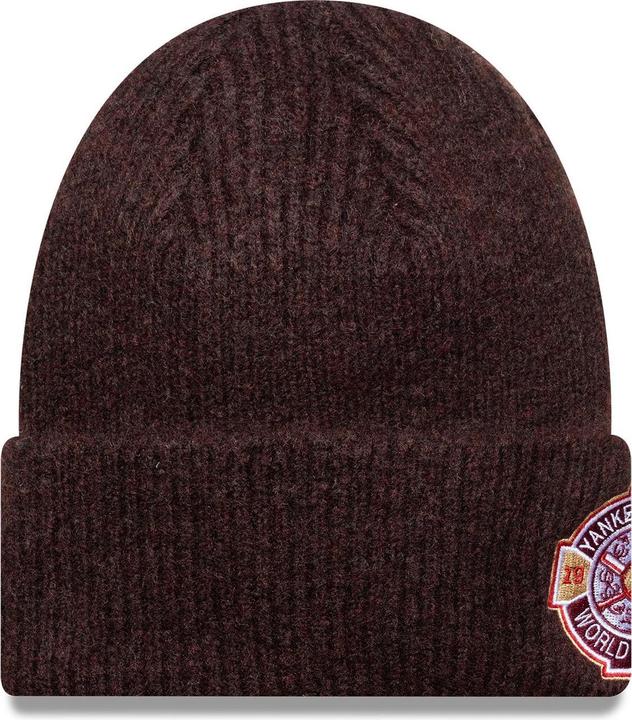 Actual product image New Era Wintermütze Beanie - Patch New York Yankees Forest