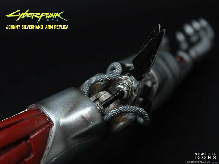 Produktbild Neamedia Cyberpunk 2077: Johnny Silverhand Arm Replica