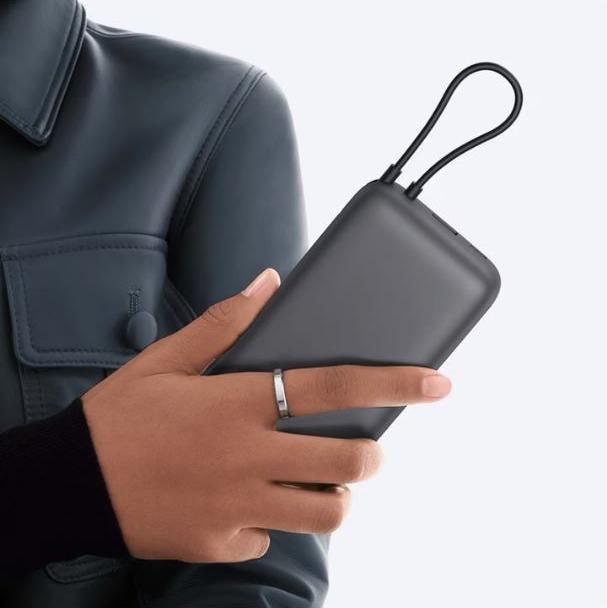 Actual product image Xiaomi 22.5W Power Bank 20000mAh (Integrated Cable) (20000 mAh, 22.50 W, 74 Wh)