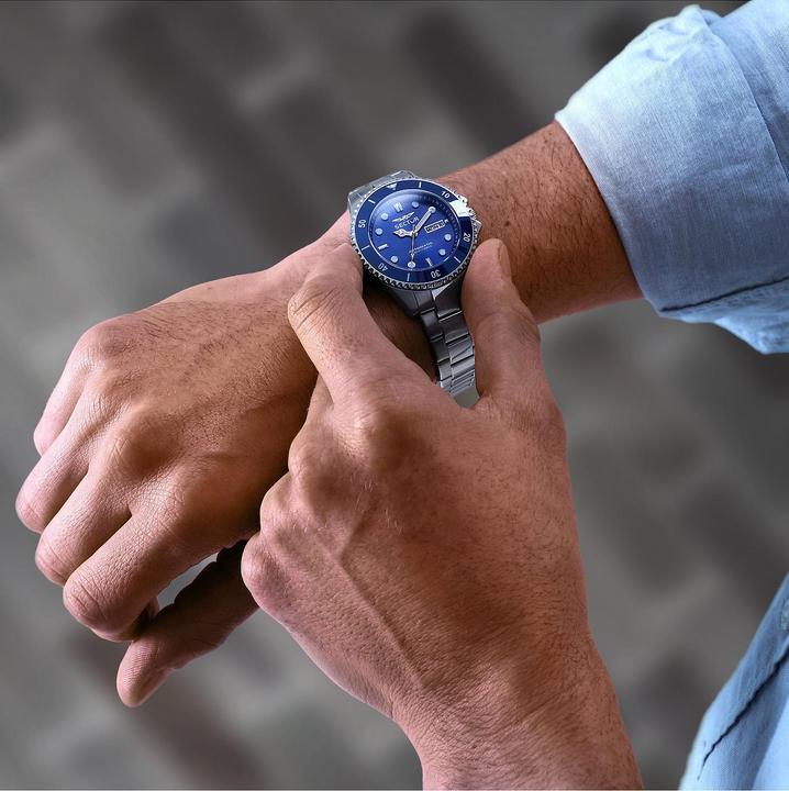 Actual product image Sector Herrenuhr 230 (Analogue wristwatch, 43 mm)