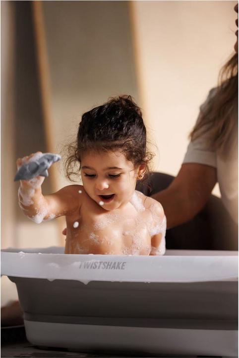 Image du produit Twistshake Baby Badewanne + Kissen & Rinser & 3 Badetiere Pastel Grey