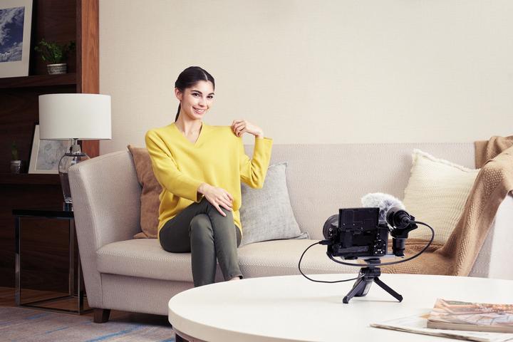 Produktbild Sony Alpha 6400 (24.20 Mpx, APS-C / DX)