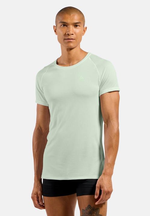 Actual product image Odlo Active F-Dry Light Base Layer T-shirt (S)