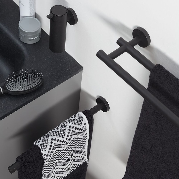 Actual product image Tiger Boston