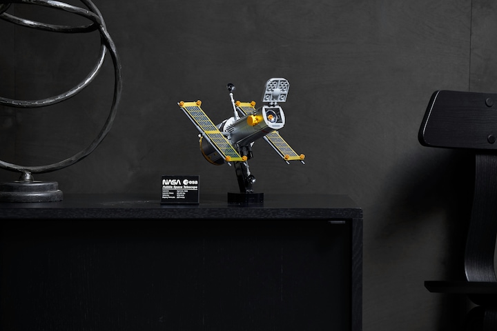 Productafbeelding LEGO NASA Space Shuttle Discovery (10283, LEGO Zeldzame Sets)