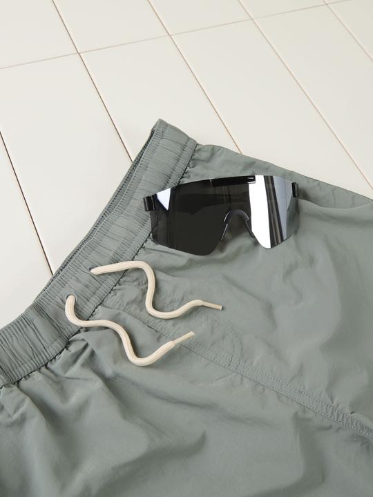 Actual product image Lmtd Regular Fit Badeshorts (152)