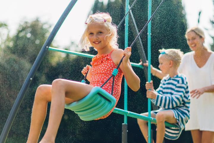 Actual product image Plum Premium metal swing set with mist spray function