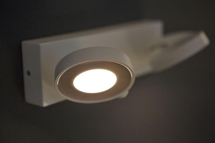 Immagine prodotto Philips Warm Glow Clockwork (1000 lm)