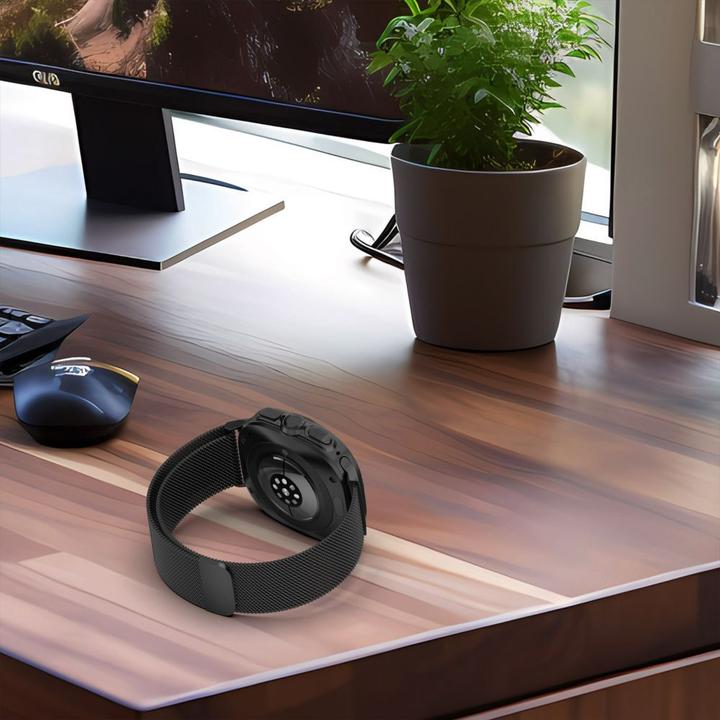 Actual product image Tech-Protect Milanese Band (Stainless steel)