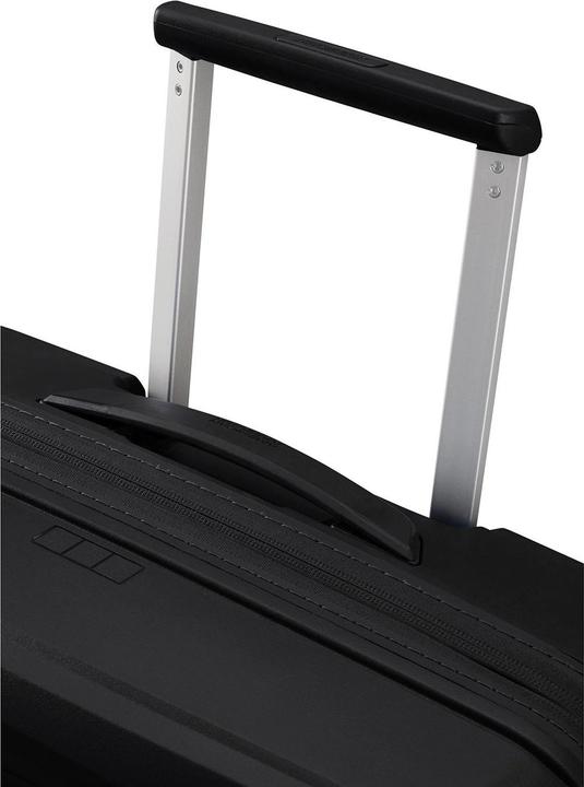Actual product image American Tourister FastForward Spinner (67 l)