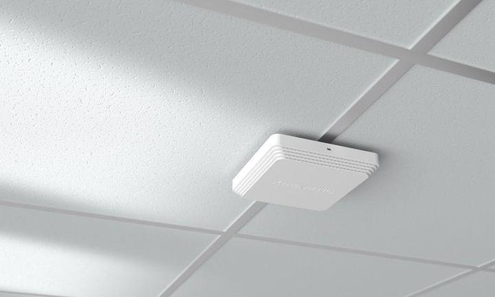 Actual product image Keenetic Voyager Pro AX1800 Mesh WiFi 6 Router/Extender/Access Point, 4-Pack