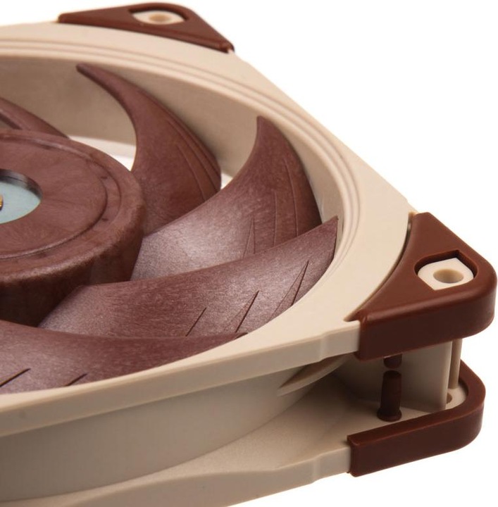 Actual product image Noctua NF-A12x25 FLX fan (120 mm, 1 x)