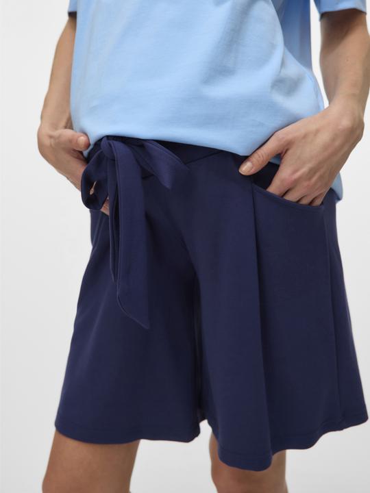 Image du produit Mamalicious Normal geschnitten Shorts Shorts (M)