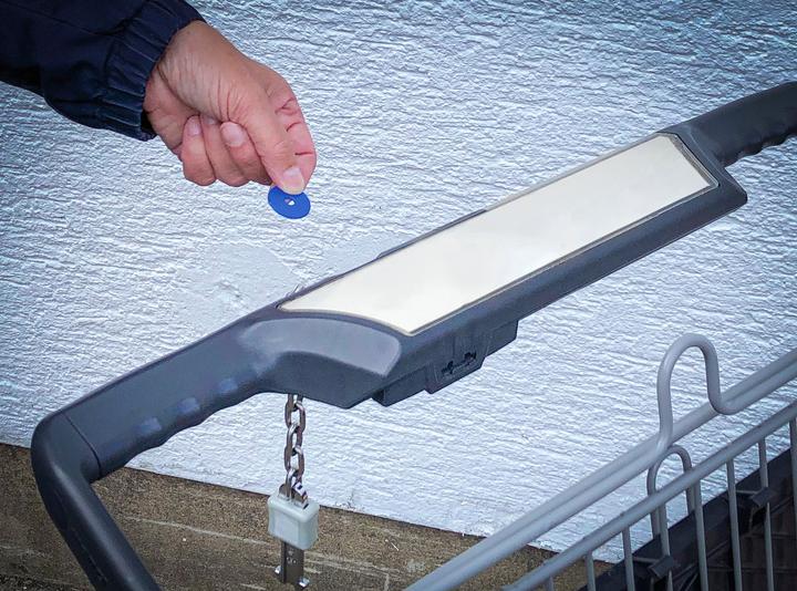 Produktbild BGS Parkscheibe | mit Eiskratzer / Gummilippe