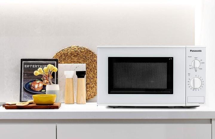 Actual product image Panasonic Nn-K101w (20 l)