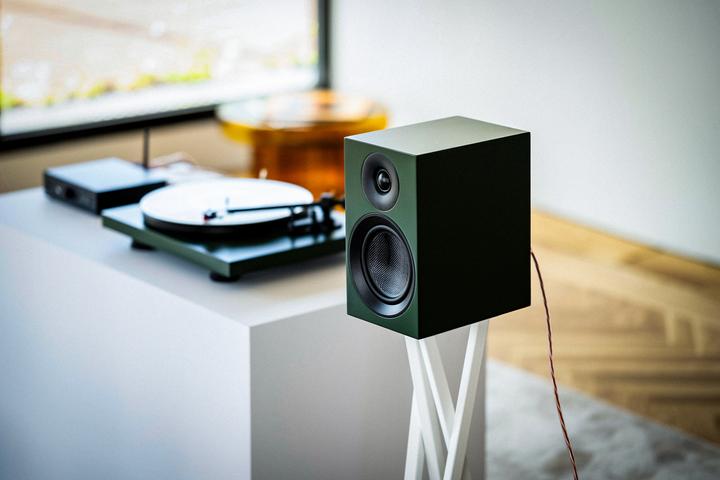 Immagine prodotto Pro-Ject Cassa Acustica 5 E Carbonio (1 coppia)