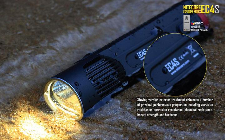 Produktbild Nitecore Ec4s (15 cm, 2150 lm)