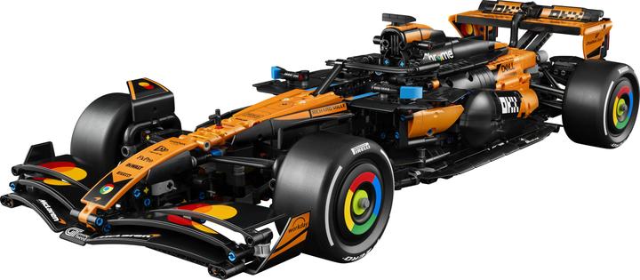 Actual product image LEGO McLaren MCL39 F1 racing car (LEGO Technic)