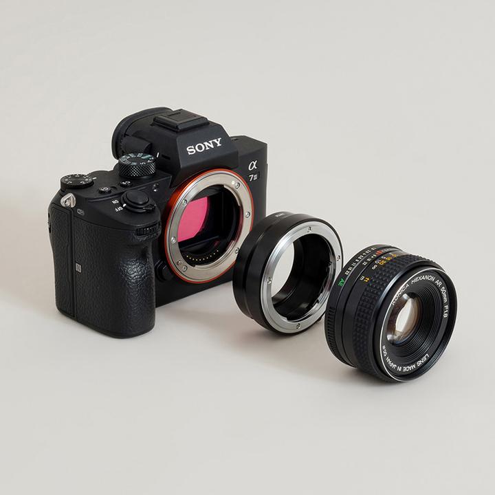 Produktbild Urth Lens Mount Adapter: Compatible with Konica AR Lens to Sony E Camera Body