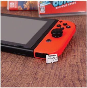 Actual product image Transcend USD300S (256 GB, microSDXC, U3, UHS-I)