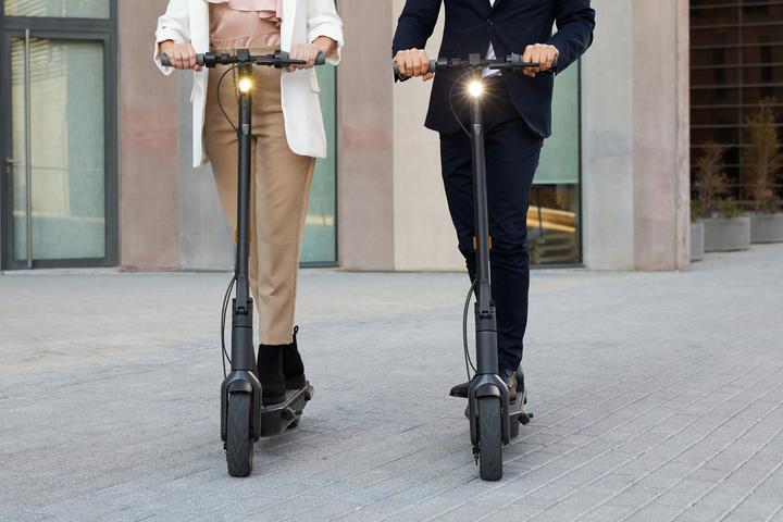 Actual product image Segway-Ninebot KickScooter MAX G30E II (25 km/h, 65 km, 350 W)