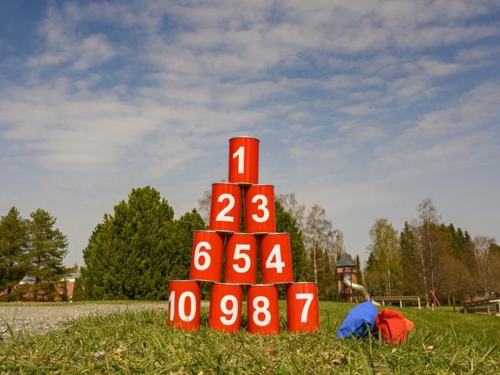 Actual product image Tactic Tin Throwing (2 Players)
