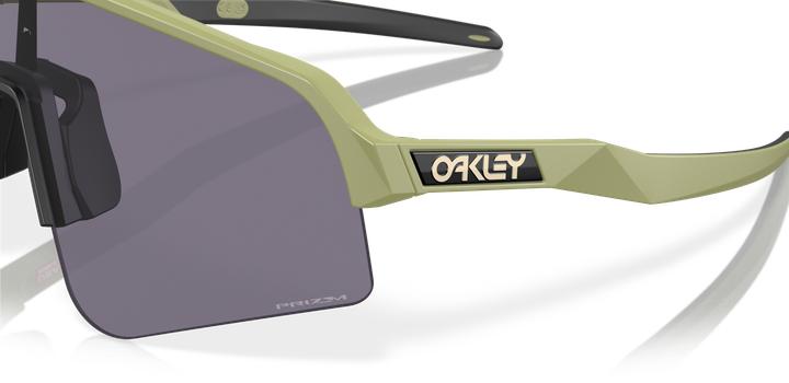 Produktbild Oakley Brille Sutro Lite Sweep Matte Fern / Prizm Grey (matte fern, Prizm Grey)