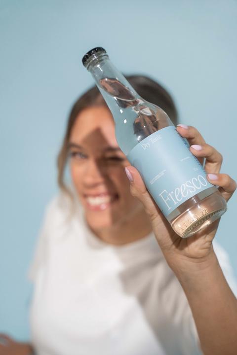 Produktbild Freesco DRY TONIC alkoholfreier Cocktail 0.0% 15 x 330 ml (15 x 33 cl)