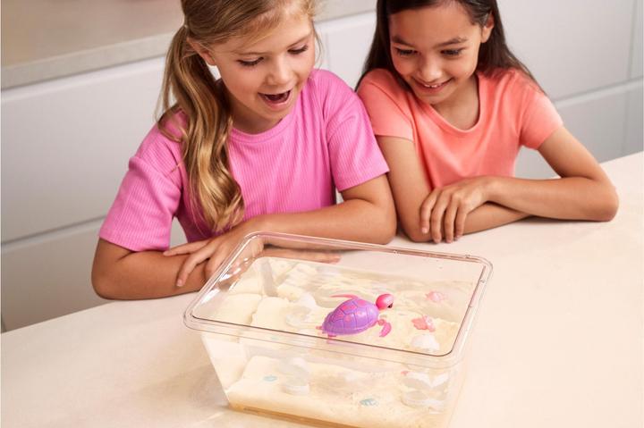 Actual product image Zuru Pets Alive - Mama Turtle & Baby Surprise
