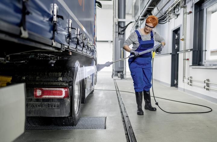 Produktbild Kärcher PROFI Reiniger HD 10/21-4St 1.524-963.0 (Netzbetrieb)