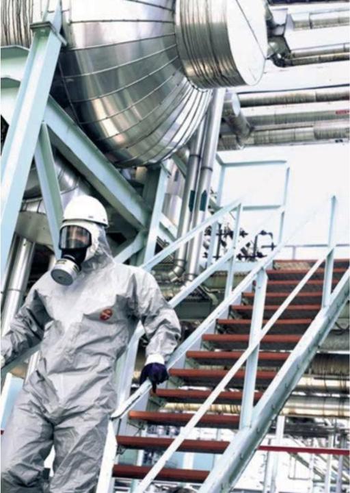 Actual product image Dupont Protective coverall Tychem® 6000 F size XXL grey PPE category III (XXL)