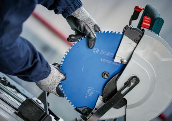 Produktbild Bosch Professional Zubehör Kreissägeblatt Expert for Steel, 355 x 25,4 x 2,6 mm, 80