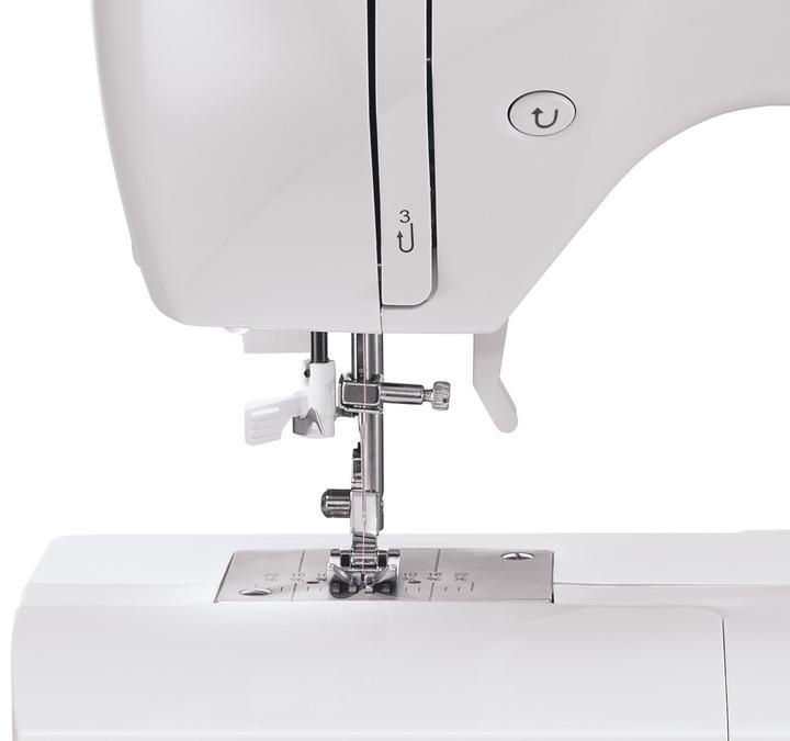 Actual product image Singer Starlet 6699
