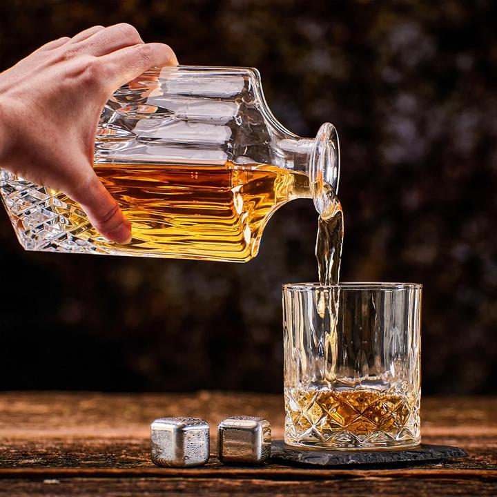 Immagine prodotto Whisiskey Whiskey Karaffe Geschenkset mit Gläser & Steinen (0.70 l)