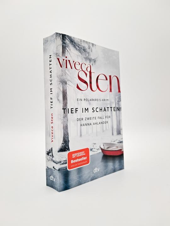 Image du produit Tief im Schatten (Allemand, Viveca Sten, Dagmar Lendt, 2024)