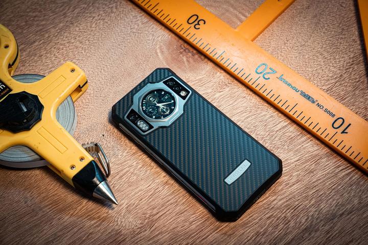 Produktbild Oukitel WP 21 (256 GB, Schwarz, 6.78", Dual SIM, 4G)