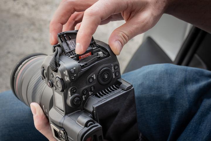 Immagine prodotto Canon EOS R5 C (47.10 Mpx, Full frame / FX)