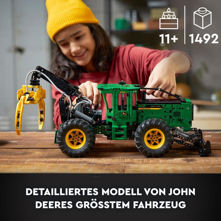 Actual product image LEGO John Deere 948L-II Skidder (42157, LEGO Technic)