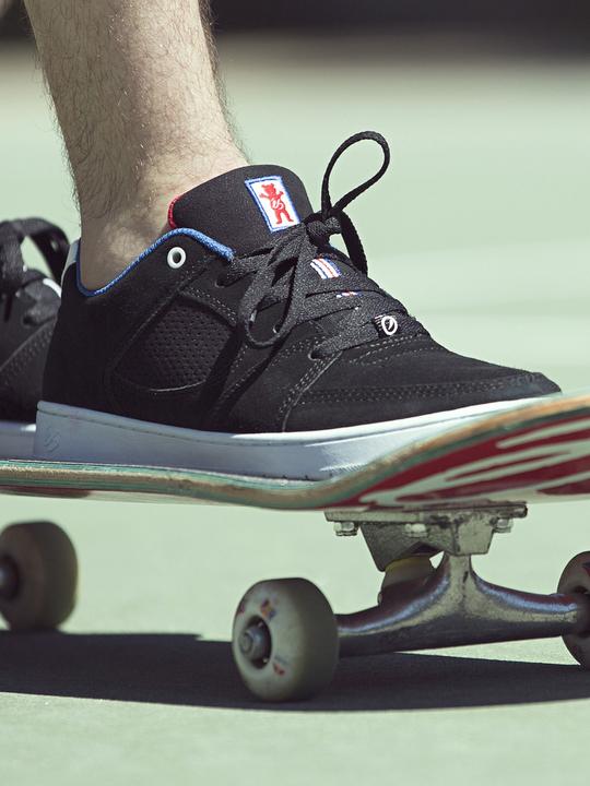 Actual product image éS Accel Slim x Grizzly (41)